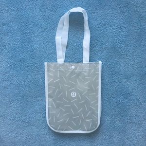 Small Lululemon Shopping Tote